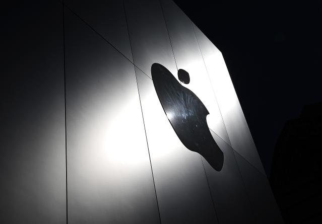 apple-tao-khuyet.jfif