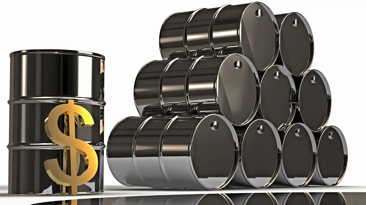 Crude Oil Under Pressure Amid Oversupply Outlook and U.S.–Russia Tensions