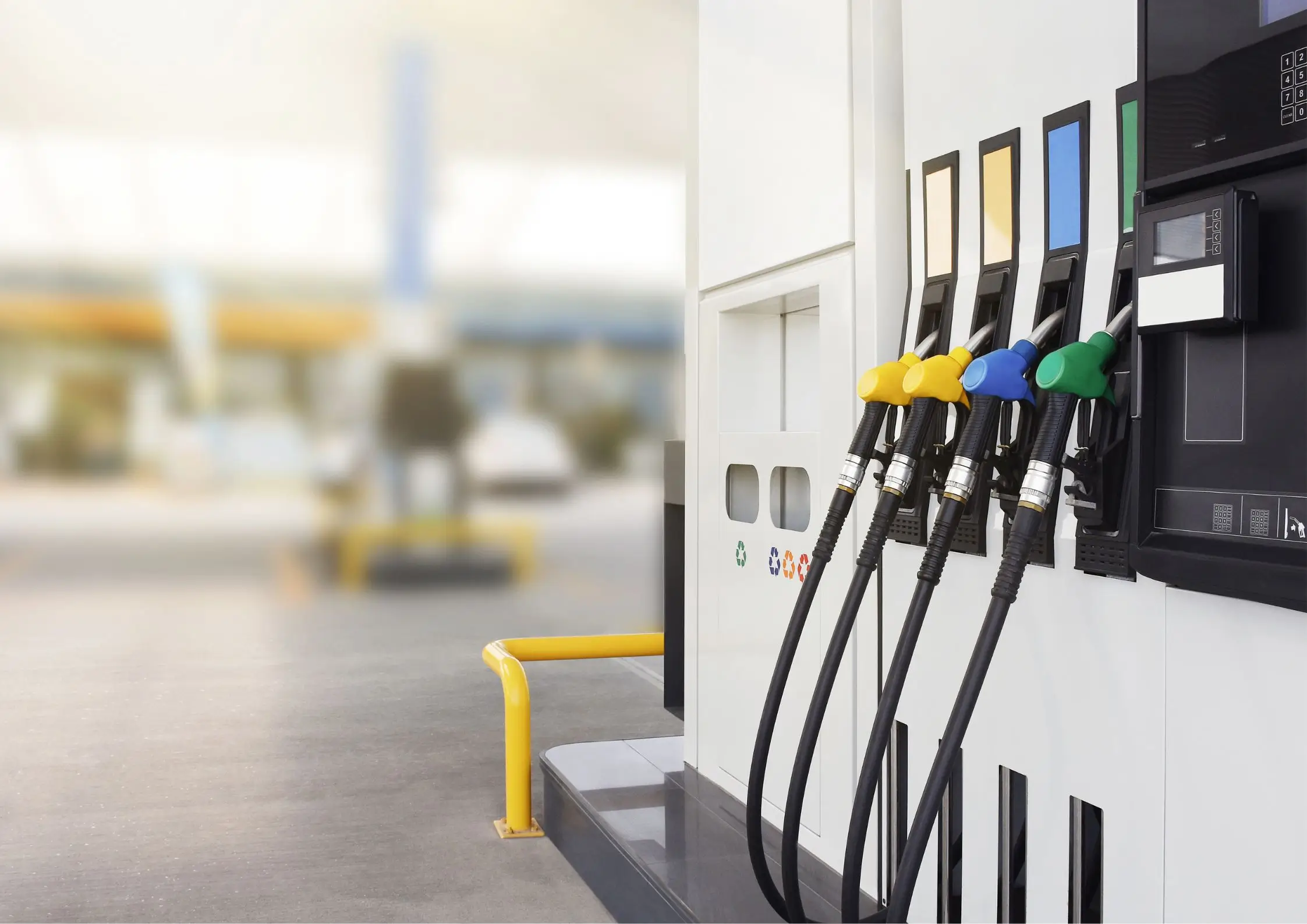 Gasoline Prices Approach VND 20,000 per Liter as Vietnam Prepares for Nationwide E10 Rollout