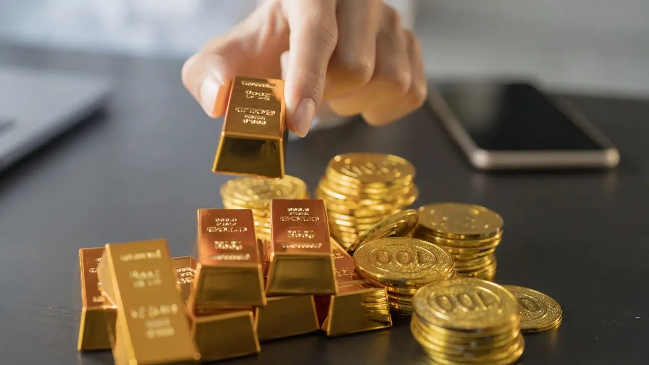 Gold Prices Reach Record Highs Above $4,200/oz Amid Fed Rate Cut Expectations and U.S.-China Trade Tensions